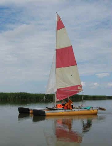 Kummipontontoonidega purjekas "Prostor"