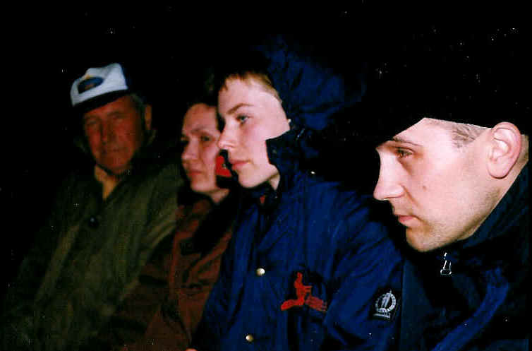 Hobulaiu Enn. Anu, Kaili ja Kaido jaanil�kke ��res.