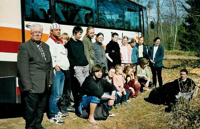 Linnateatri bussijuht ja Nukuteatri perep�evalised.